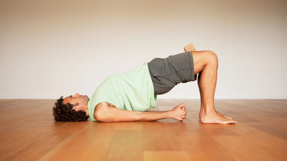 Easy Daily Yoga for Effective Weight Loss