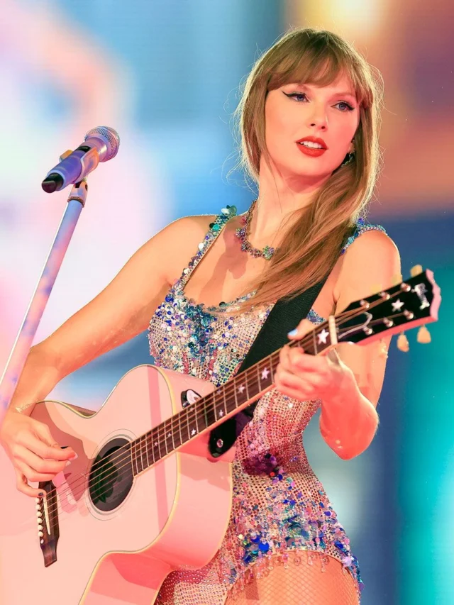 Taylor Swift’s New Low: ‘Opalite’ Is Pure Insecurity, Not Love, And It Spells Disaster For Her Relationship With Travis Kelce.